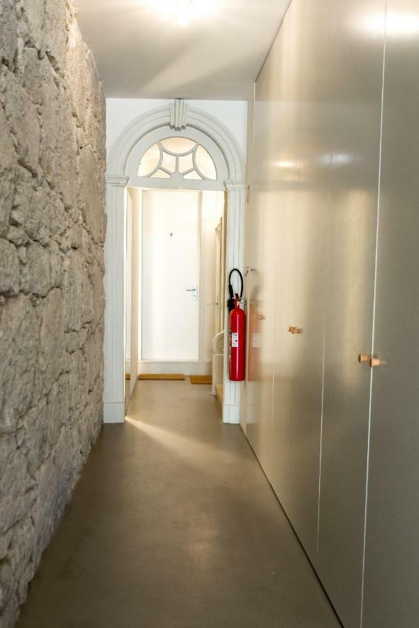 Vitoria Studio Residence - Downtown Porto Eksteriør billede